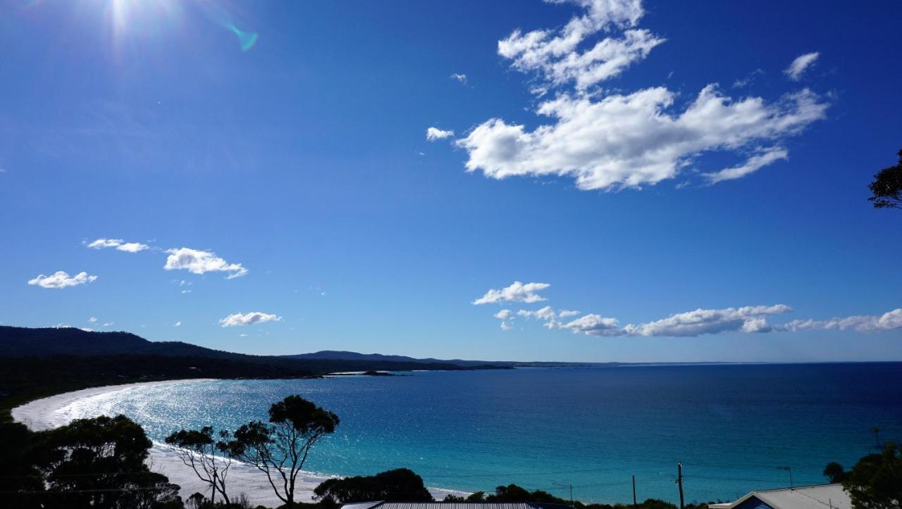 Sea Eagle Cottage Amazing Views Of Bay Of Fires Binalong Bay エクステリア 写真